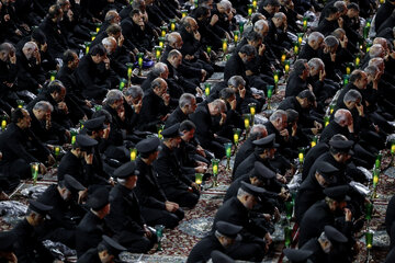 مراسم شام غریبان شهادت امام رضا(ع) در حرم مطهر رضوی