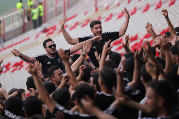 هفته اول لیگ برتر فوتبال؛ تراکتور - پیکان