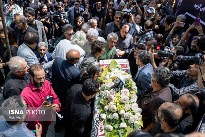 در مراسم بدرقه «ایرج» چه گفته شد؟