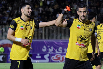 هفته اول لیگ برتر فوتبال؛ چادرملو - سپاهان