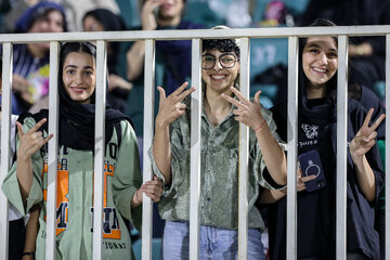 هفته اول لیگ برتر فوتبال؛ چادرملو - سپاهان