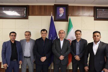 دهقان: رفع بیکاری در کازرون وکوه‌چنار نیازمند تدابیر عملی و استفاده از ظرفیت‌های موجود است