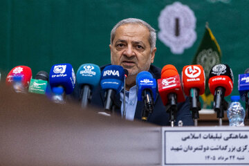 علیرضا کاظمی، وزیر آموزش و پرورش در دومین نشست شورای مرکزی بزرگداشت دولتمردان شهید