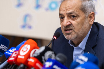 علیرضا کاظمی، وزیر آموزش و پرورش در دومین نشست شورای مرکزی بزرگداشت دولتمردان شهید