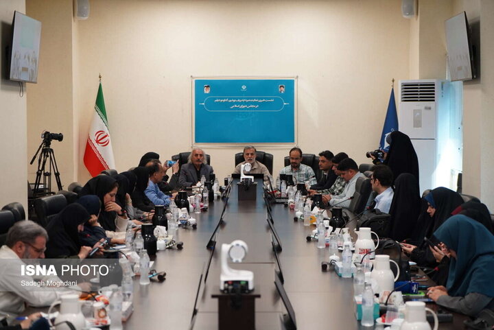 نماینده بوشهر، گناوه و دیلم در مجلس: تغییر مدیرعامل تأمین اجتماعی قابل پیگیری بود