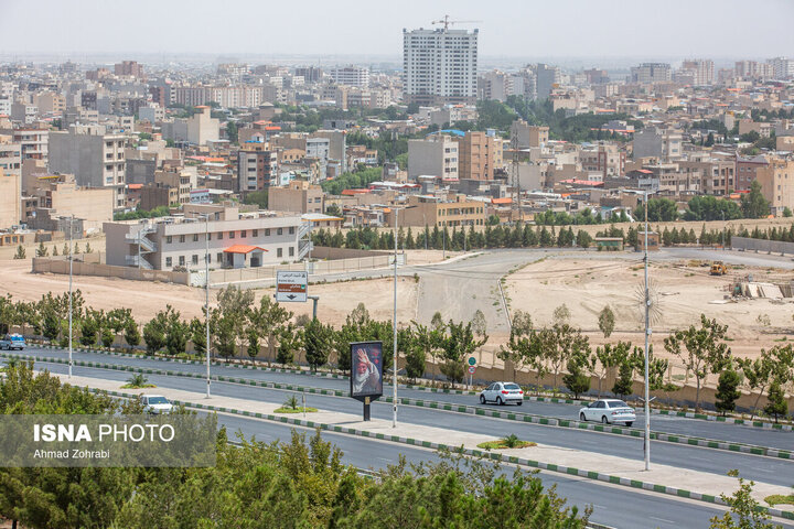 انعقاد ۱۶۵۰ میلیارد تومان قرارداد عمرانی در قم