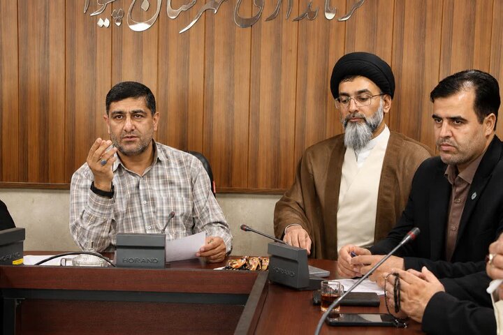 فرماندار پیشوا: مدرسه باید بستر آرامش و تعالی دانش‌آموزان باشد