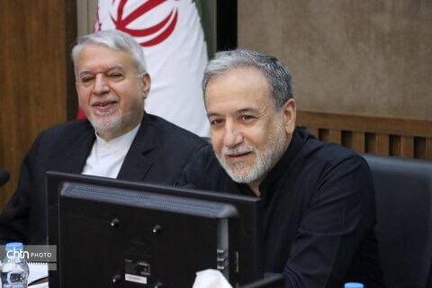 عراقچی: هیچ مانعی برای صدور روادید اتباع افغانستان وجود ندارد