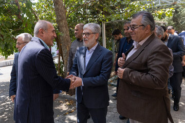بازدید حسین سیمایی صراف، وزیر علوم از روند بازسازی خوابگاه‌ها و واحدهای پژوهشی دانشگاه شهید بهشتی