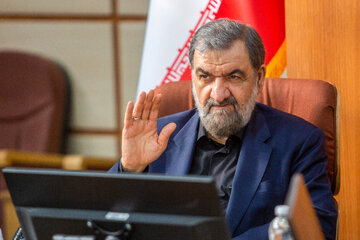 رضایی: ترامپ در حال قاچاق در تنگه هرمز است/پاسخ‌ آمریکا درباره شروط ایران مبهم بود