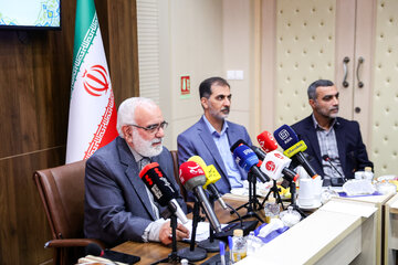 نشست خبری سید مرتضی بختیاری، رئیس کمیته امداد امام خمینی (ره)