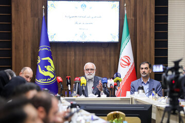 نشست خبری رئیس کمیته امداد امام خمینی (ره)