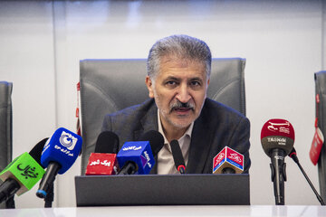 حیدر داوودیان»مدیرعامل آب منطقه‌ای استان مازندران درنشست با اهالی رسانه-ساری