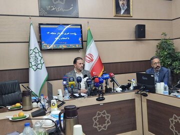 بازار گل محلاتی باید تخریب و نوسازی شود/ به آرامستان ارامنه رسیدگی می‌کنیم