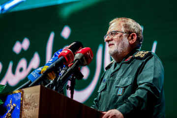 آیین گرامیداشت روز خبرنگار و مراسم تجلیل از راویان خط مقدم رسانه
