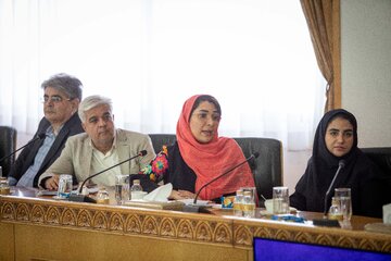 دیدار جمعی از مدیران رسانه‌های کشور با محمدرضا عارف، معاون اول رئیس جمهور