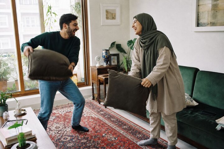 تاثیر شوخی خانوادگی بر شخصیت کودکان/ مدیریت دعوای خواهر و برادر توسط والدین
