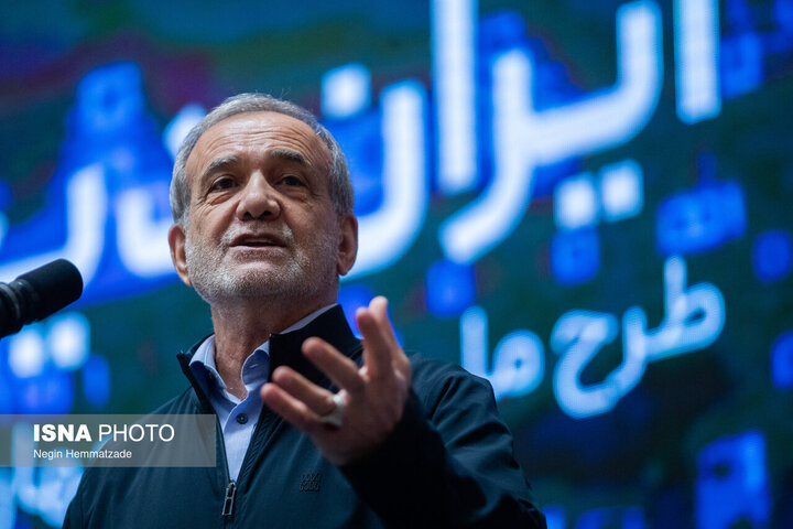 پزشکیان خطاب به دانش آموزان: به هر جایی که باور داشته باشید می‌رسید