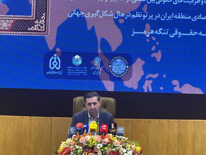 آجرلو: جنگ باید طوری تمام شود که جنگ جدید رخ ندهد