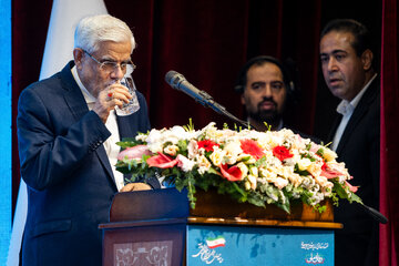 سخنرانی محمدرضا عارف، معاون اول رئیس‌جمهور در اختتامیه سی‌ونهمین اجلاس روسای آموزش و پرورش