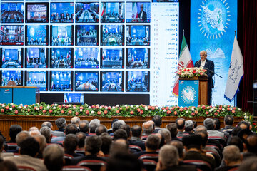 سخنرانی محمدرضا عارف، معاون اول رئیس‌جمهور در اختتامیه سی‌ونهمین اجلاس روسای آموزش و پرورش
