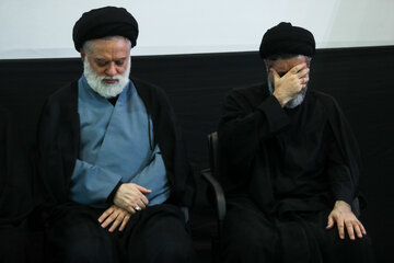سید مسعود خامنه‌ای و سید مصطفی خامنه‌ایمراسم بزرگداشت چهلم «آقای شهید ایران»