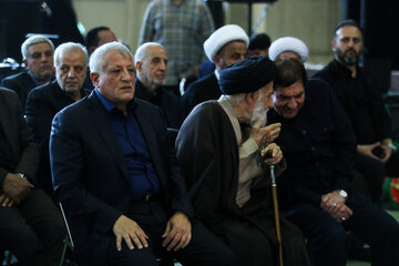 محسن هاشمی رفسنجانی و محمد مخبر در مراسم بزرگداشت چهلم «آقای شهید ایران»
