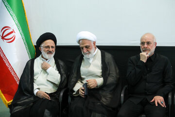 محمدباقر قالیباف،  غلامحسین محسنی اژه‌ای و سید علی‌اصغر حجازی در مراسم بزرگداشت چهلم «آقای شهید ایران»