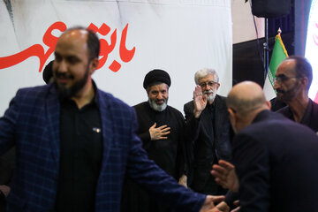 غلامعلی حداد عادل و سید مسعود خامنه‌ای در مراسم بزرگداشت چهلم «آقای شهید ایران»