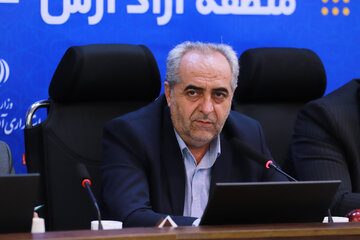 سخنرانی،بهرام سرمست استاندار آذربایجان‌ شرقی در  بازدید استاندار آذربایجان شرقی از واحدهای صنعتی منطقه آزاد ارس