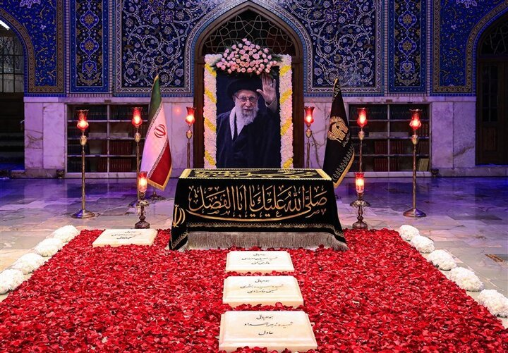 چهلم تدفین امام شهید در مسجد جامع بندرعباس برگزار می‌شود
