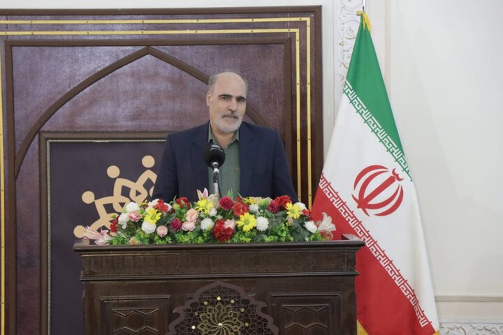 حکیمی که زبان فارسی را به سپهر مفاهیم فلسفی وارد کرد 