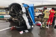 واژگونی و حریق نیسان در بزرگراه آوینی؛ هر ۲ سرنشنین جان باختند