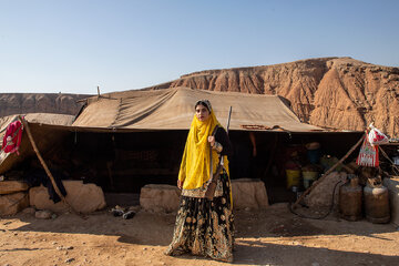 از من عکس بگیر
