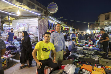 از من عکس بگیر