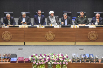 تأکید استاندار سمنان بر ضرورت اصلاح برخی قوانین در جهت رفع موانع تولید