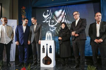 رونمایی از ماکت مقبره استاد نگارگر مرحوم محمود فرشچیان