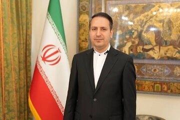 اعطای نشان ویژه تاتارستان به سرکنسول ایران در کازان
