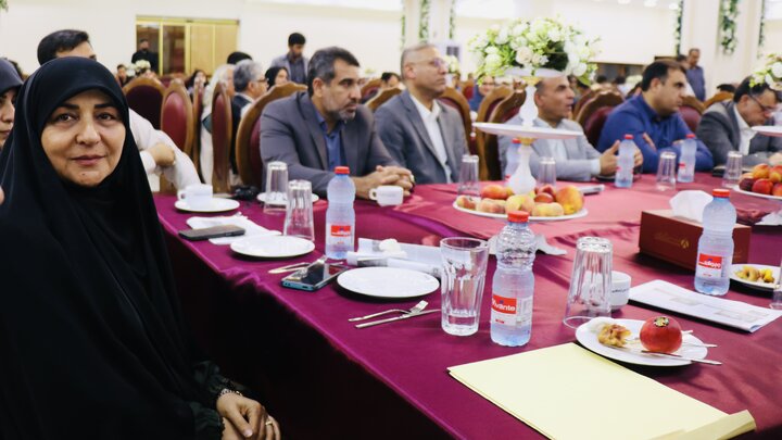 استاندار هرمزگان: رسانه رکن اساسی جامعه مدنی و بازوی اصلی نظارت بر ارکان حاکمیت است
