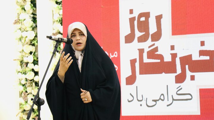 استاندار هرمزگان: رسانه رکن اساسی جامعه مدنی و بازوی اصلی نظارت بر ارکان حاکمیت است