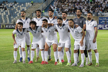 تیم فوتبال ملوان در هفته دوم لیگ برتر فوتبال مقابل ذوب آهن