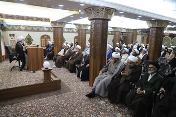 برگزاری نشست علما و روحانیون زاهدان به مناسبت چهلمین روز تدفین امام شهید انقلاب اسلامی