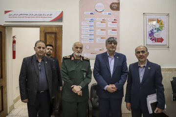 بازدید فرمانده محترم سپاه امام رضا(ع) از آزمایشگاه سلول های بنیادی جهاد دانشگاهی مشهد