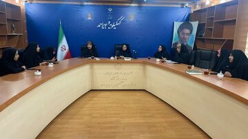 بروکراسی اداری و نگاه مقطعی دستگاه‌ها به گروه‌های جهادی مانع اثربخشی خدمات آنها می‌شود
