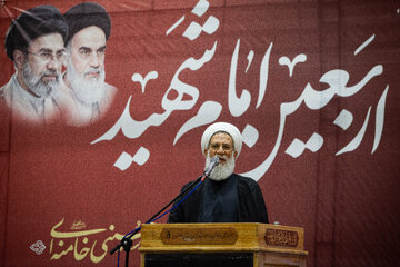 سخنرانی  حجت‌الاسلام والمسلمین عباس محمد حسنی، رئیس سازمان عقیدتی سیاسی ارتش جمهوری اسلامی ایران در مراسم بزرگداشت چهلم «آقای شهید ایران» - اصفهان