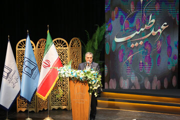سخنرانی بابک رضازاده نماینده مشگین شهر در مجلس شورای اسلامی در ویژه برنامه«عهد طبیب» در اردبیل