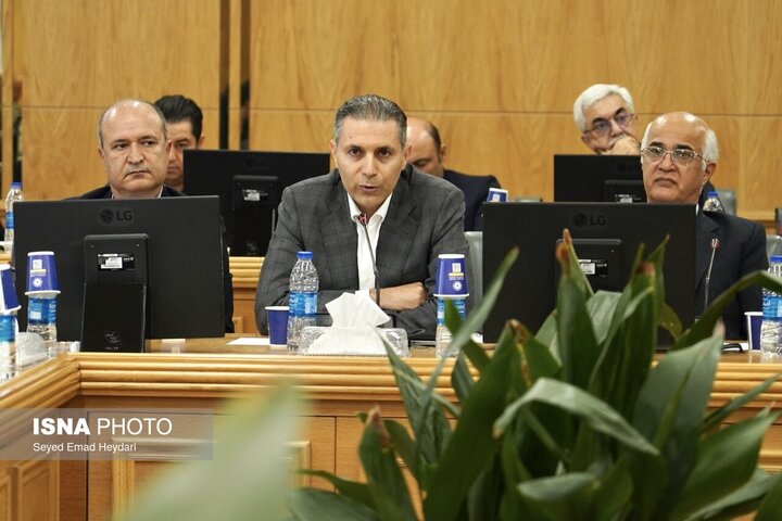 آزادسازی اقتصادی باید تدریجی و متناسب با شرایط کشور باشد