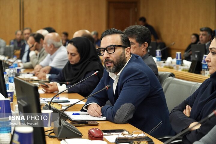 آزادسازی اقتصادی باید تدریجی و متناسب با شرایط کشور باشد