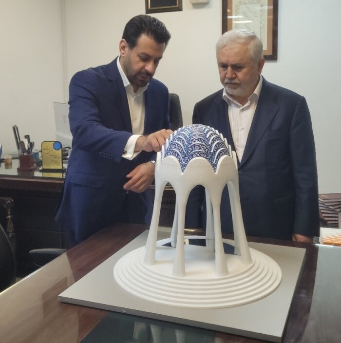 رونمایی از طرح آرامگاه محمود فرشچیان