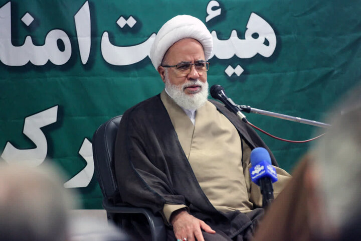 امام جمعه کرمانشاه: کرمانشاه با کمبود مسجد مواجه است